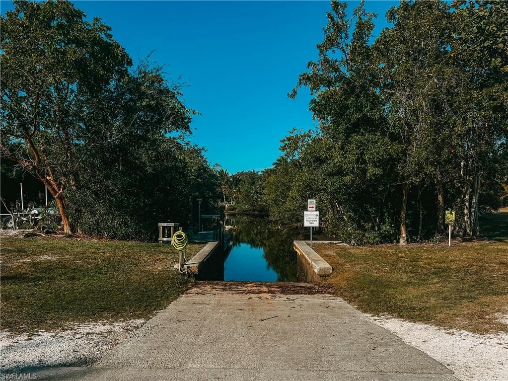 2680 Longboat DR-41