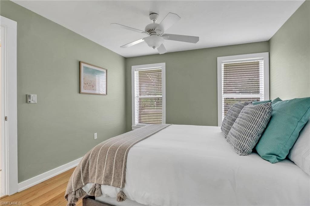 2680 Longboat DR-25