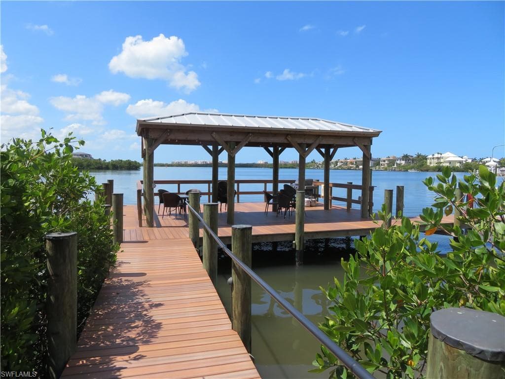 4835 Bonita Beach RD 403-8