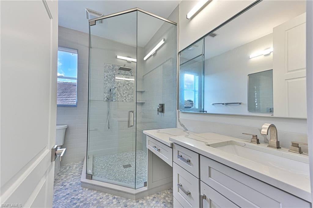9226 Estero River CIR-40