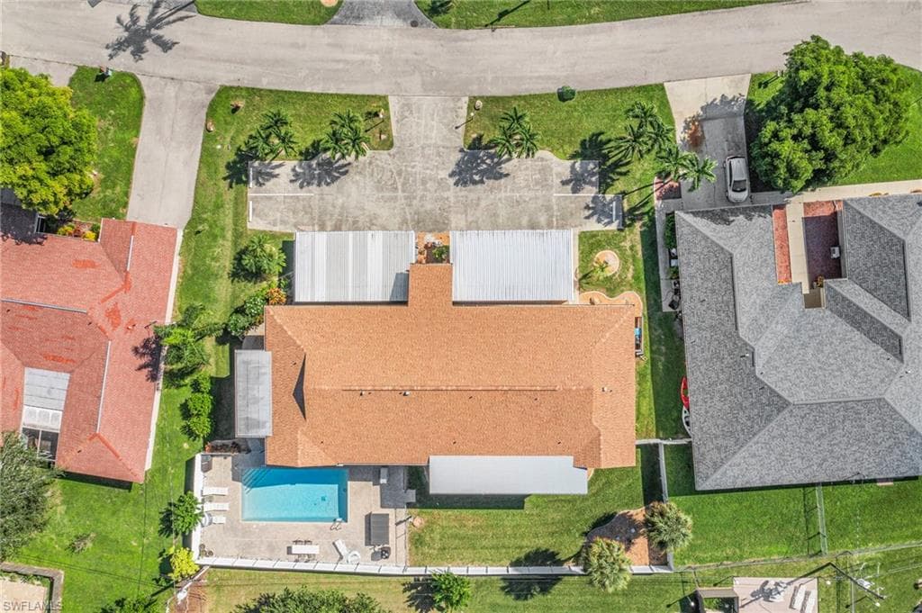 3720 SE 10th AVE 102-7
