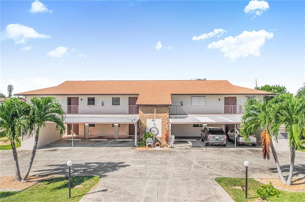 3720 SE 10th AVE 102-1