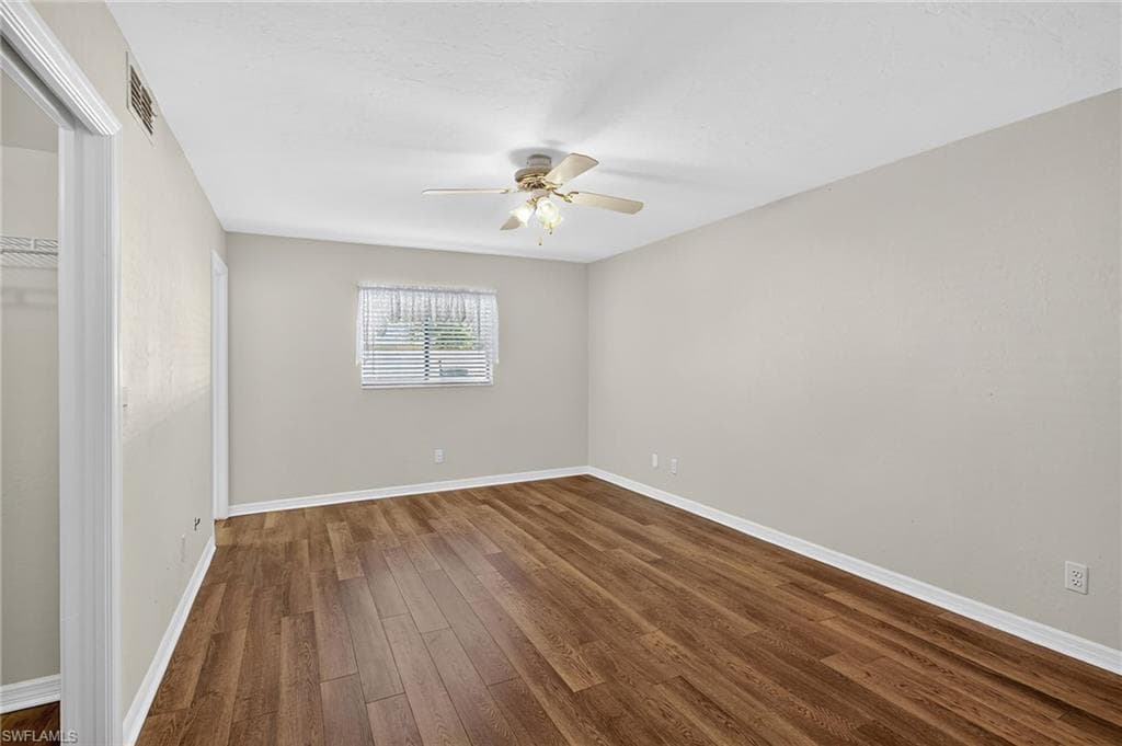 3720 SE 10th AVE 102-18