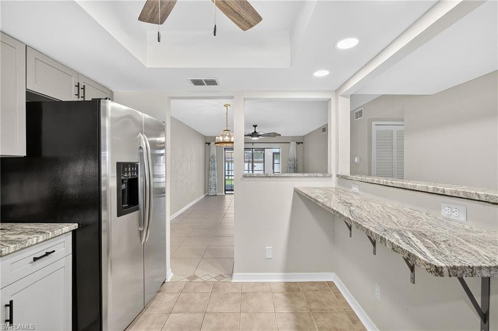 3720 SE 10th AVE 102-11