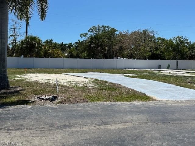 77 Birch BLVD-1