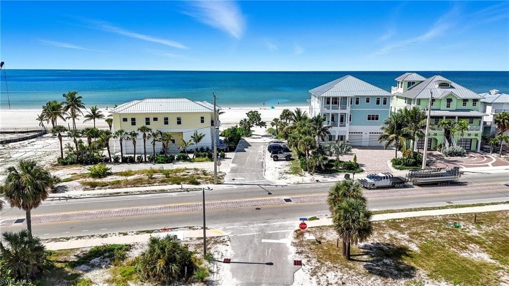 167 Coconut DR-22