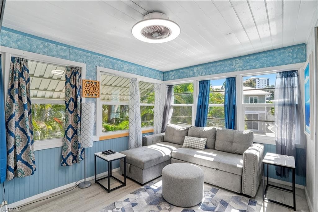 167 Coconut DR-5