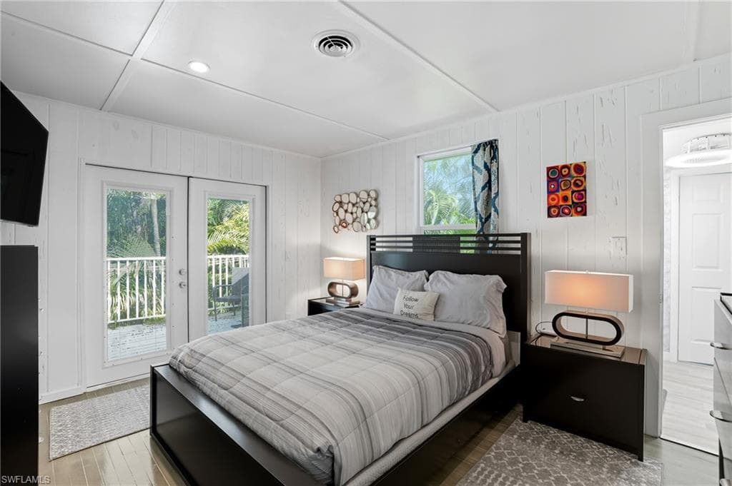 167 Coconut DR-14