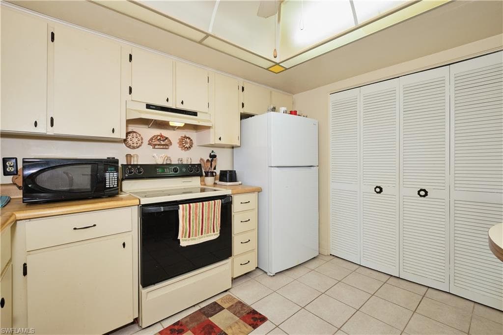 4728 Orange Grove BLVD 3-13