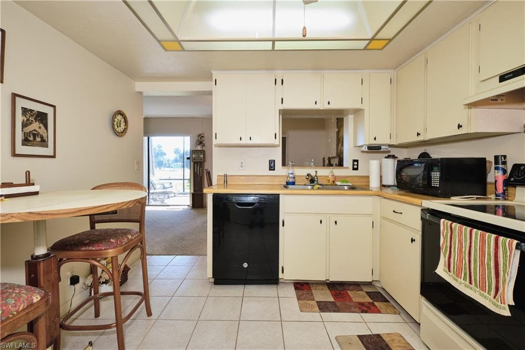 4728 Orange Grove BLVD 3-15