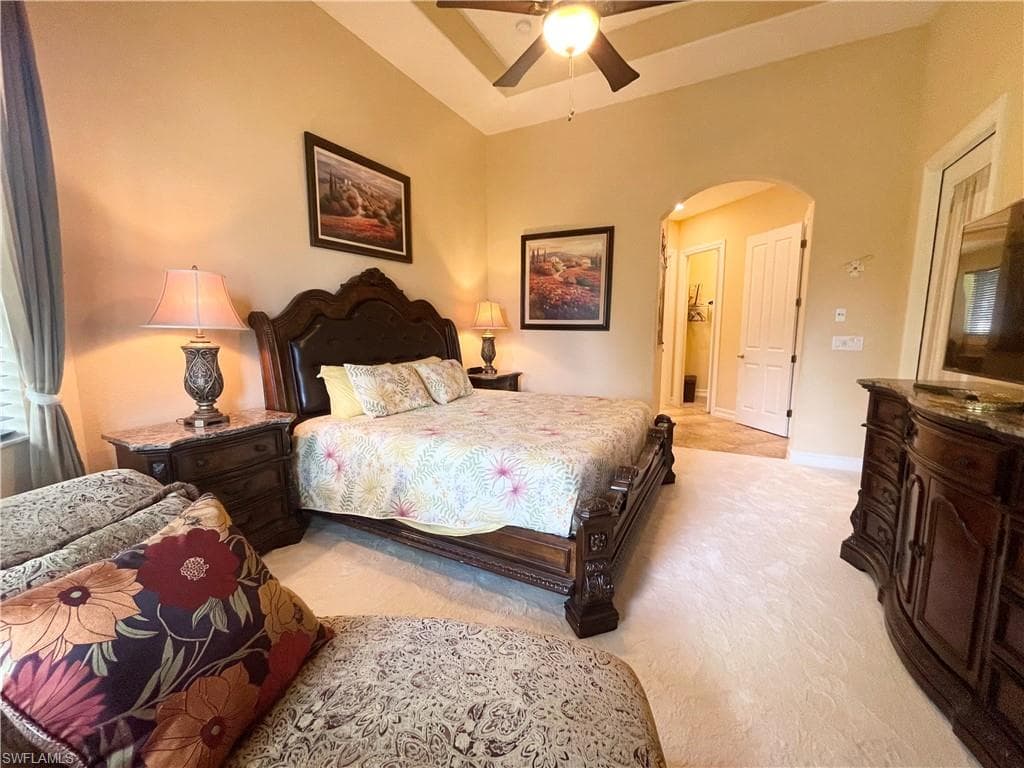 7302 Acorn WAY-17