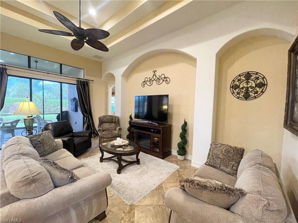 7302 Acorn WAY-7