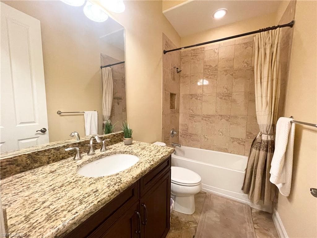 7302 Acorn WAY-29