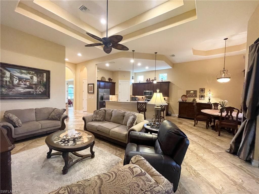 7302 Acorn WAY-8