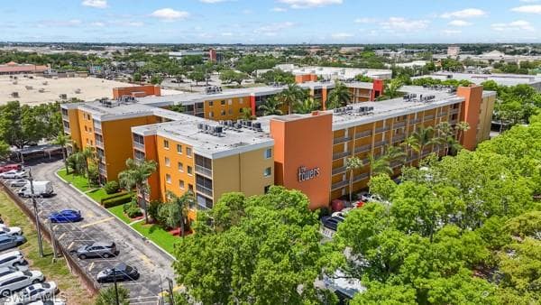 2366 E Mall DR 119-1