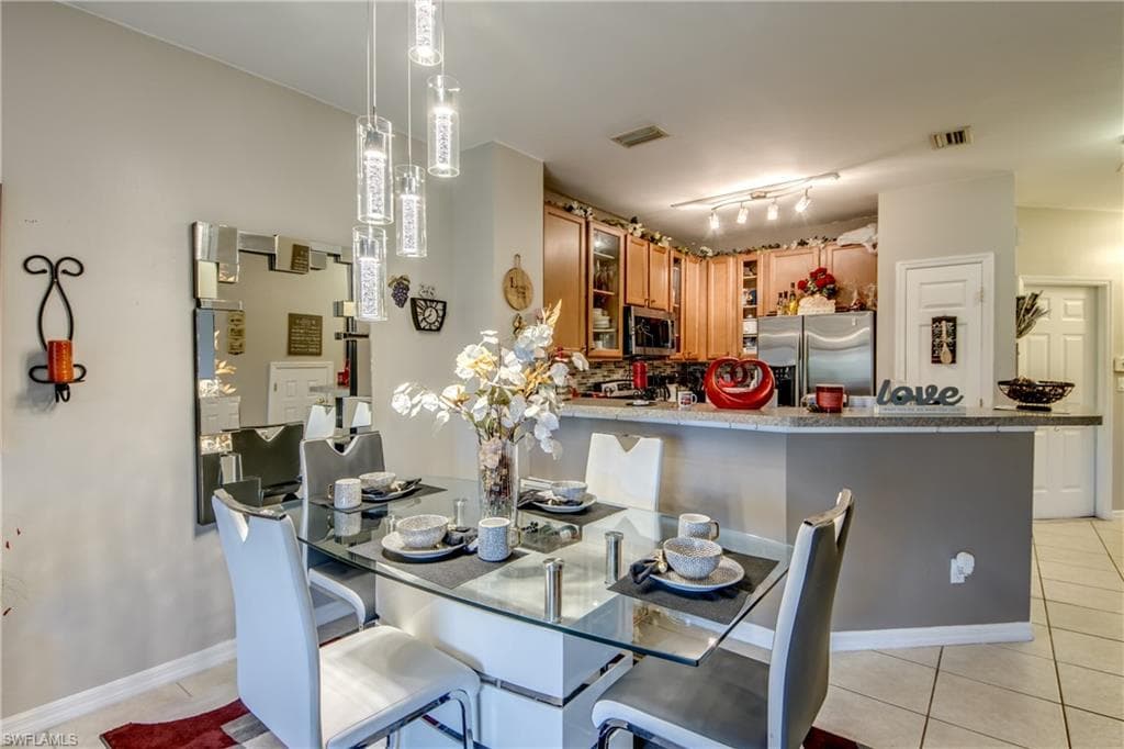 8668 Athena CT-12