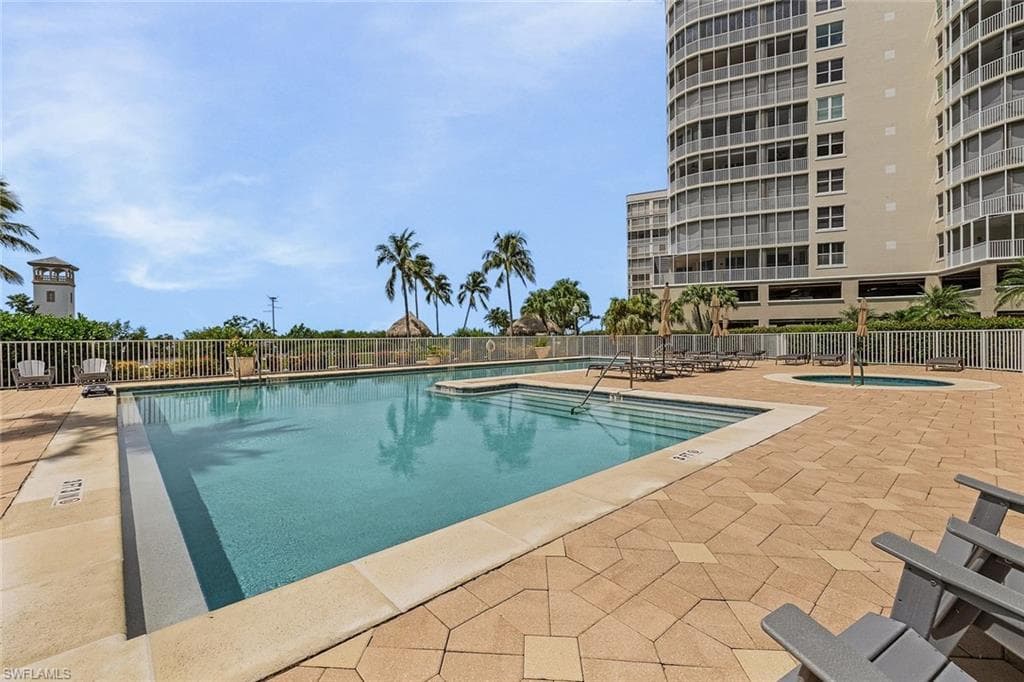 14250 Royal Harbour CT 817-7