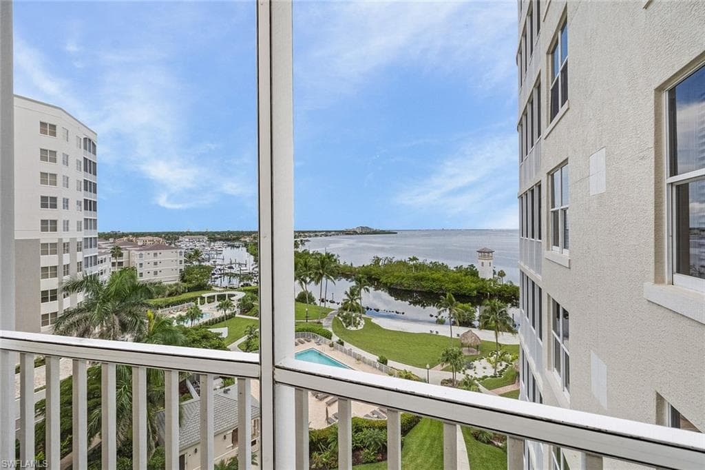 14250 Royal Harbour CT 817-45