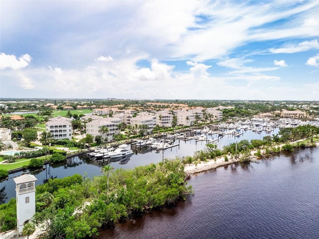 14250 Royal Harbour CT 817-4