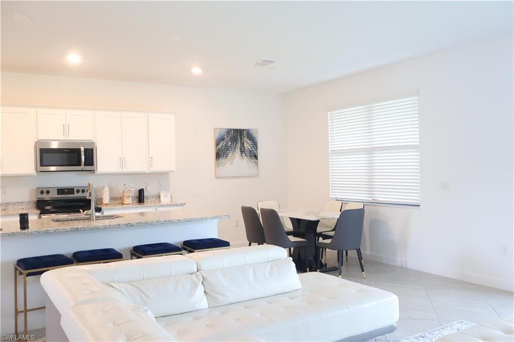 13802 Pine Lodge LN-6