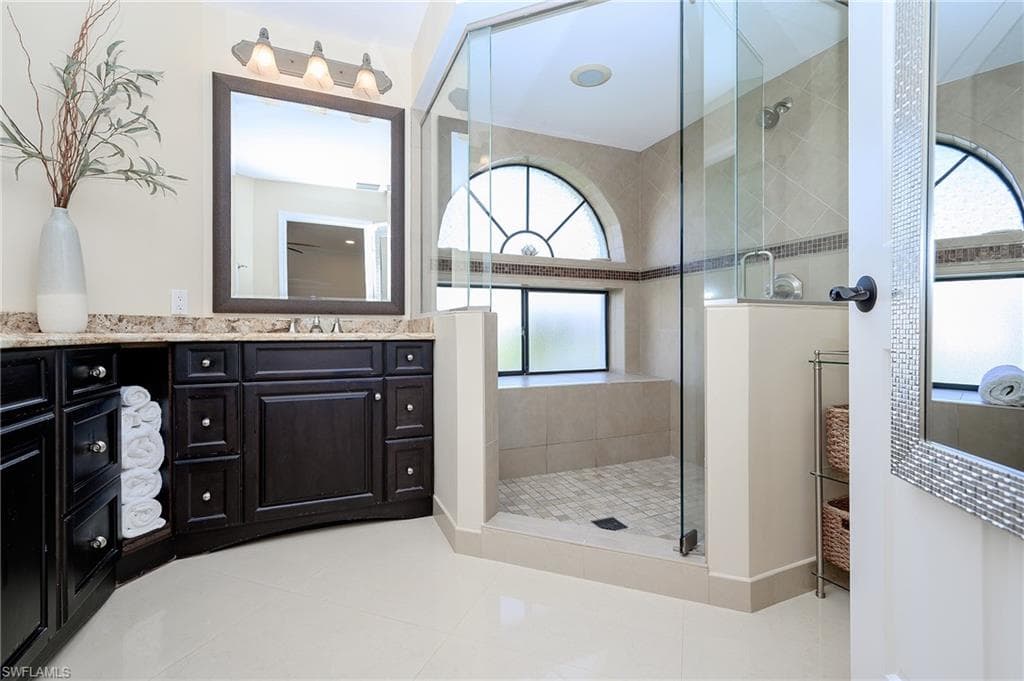 613 Beachwalk CIR J-204-17