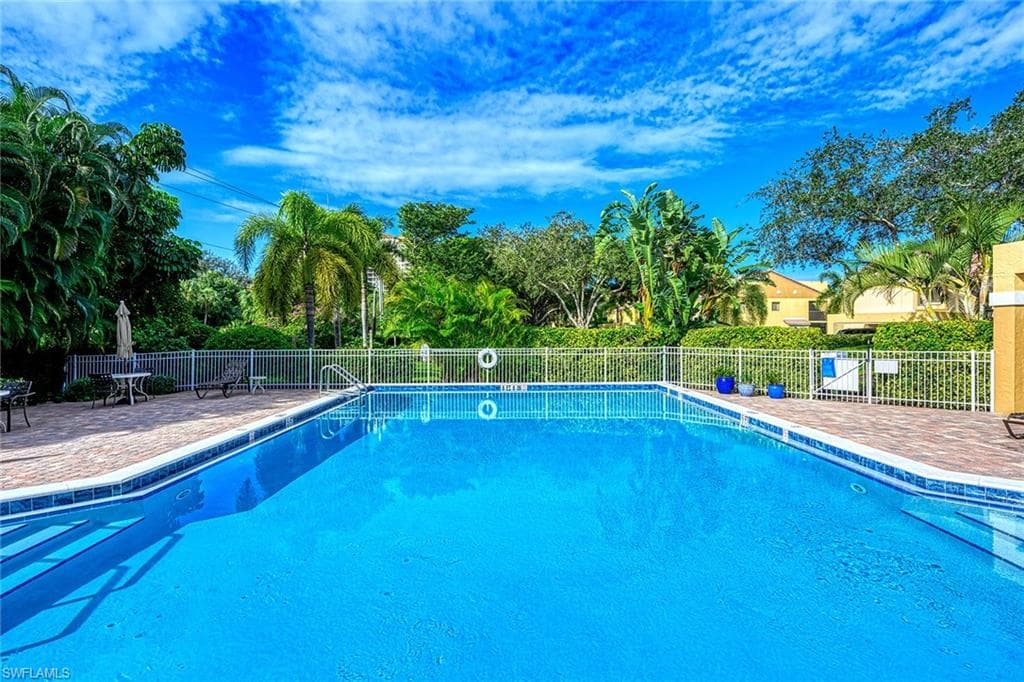 613 Beachwalk CIR J-204-28
