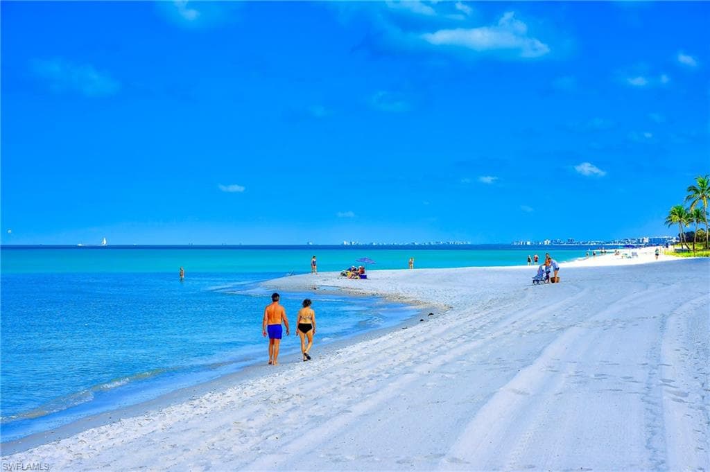 613 Beachwalk CIR J-204-25