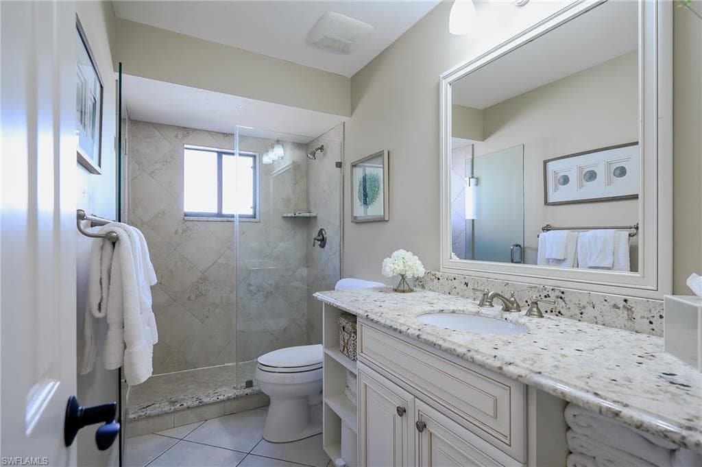 613 Beachwalk CIR J-204-21