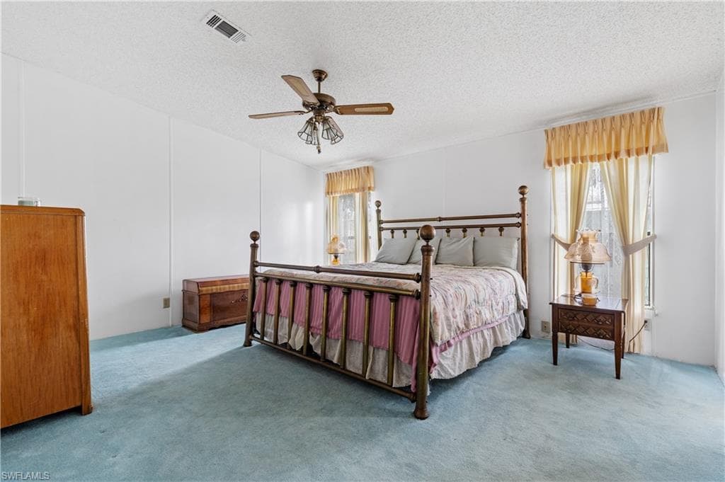 9266 Desoto DR-15