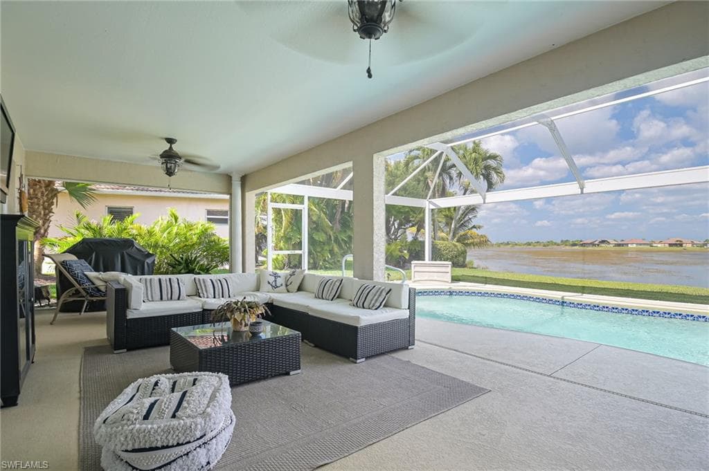 2250 Grove DR-27