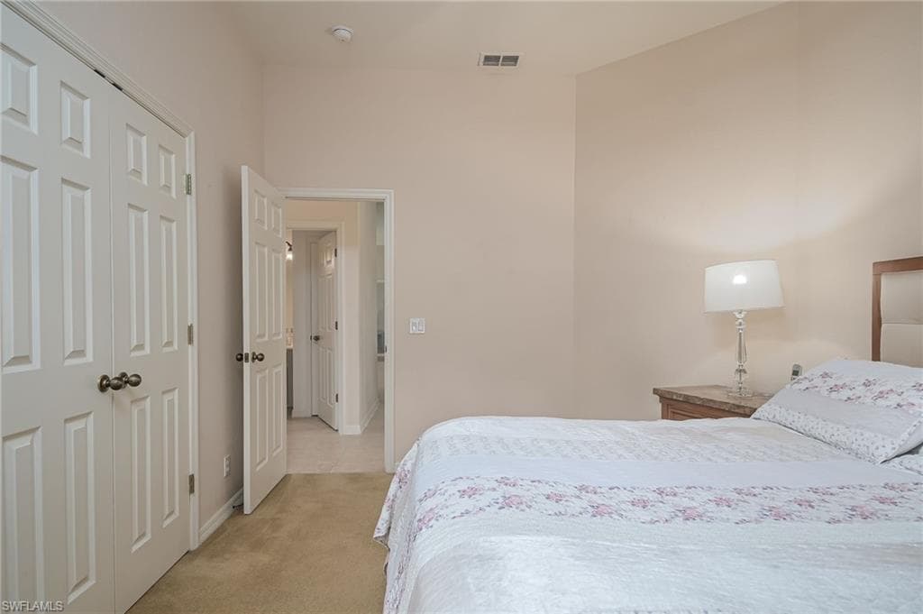 2250 Grove DR-22