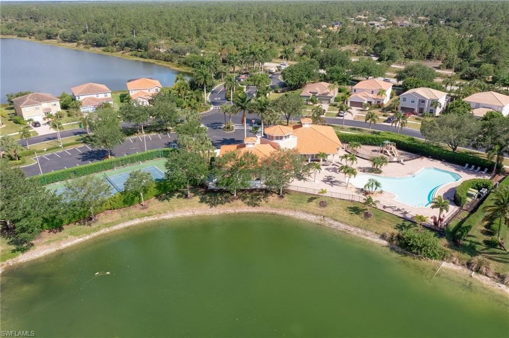 2250 Grove DR-36
