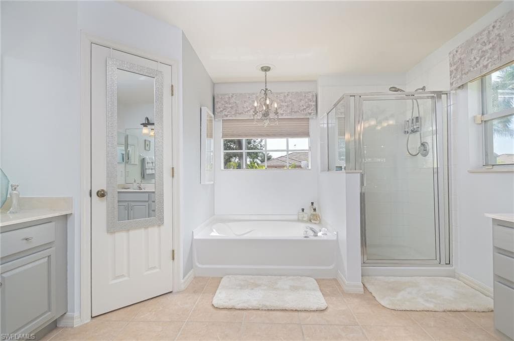 2250 Grove DR-18