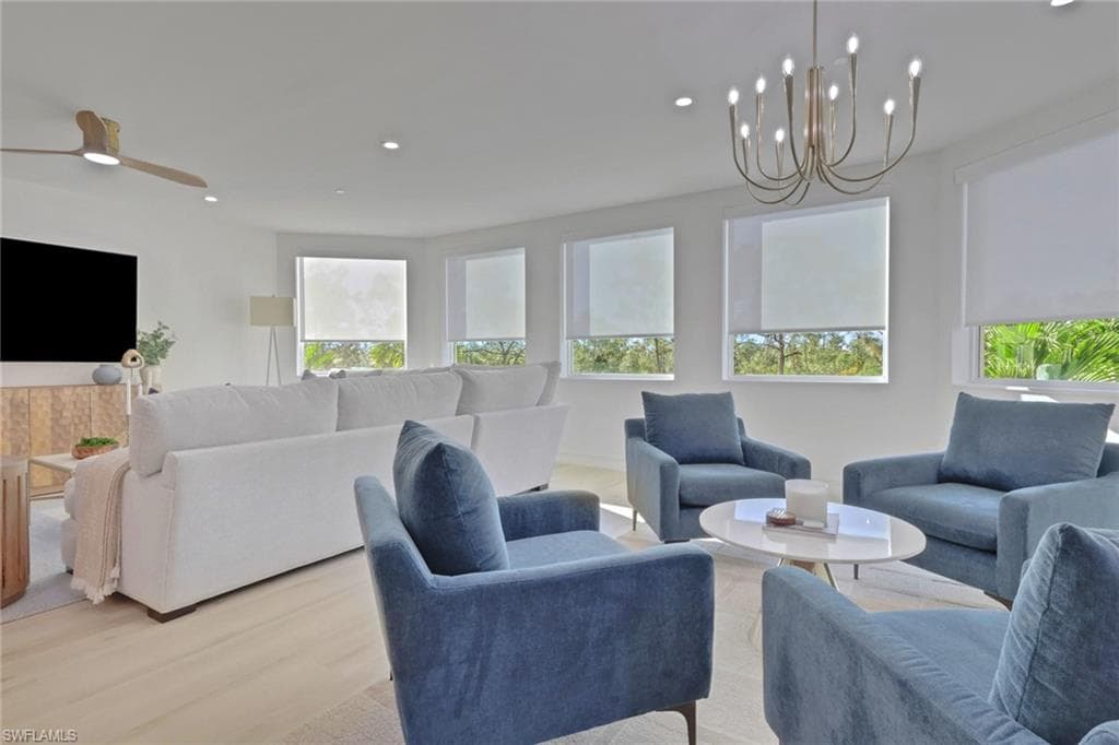 2728 Tiburon BLVD E 302-13