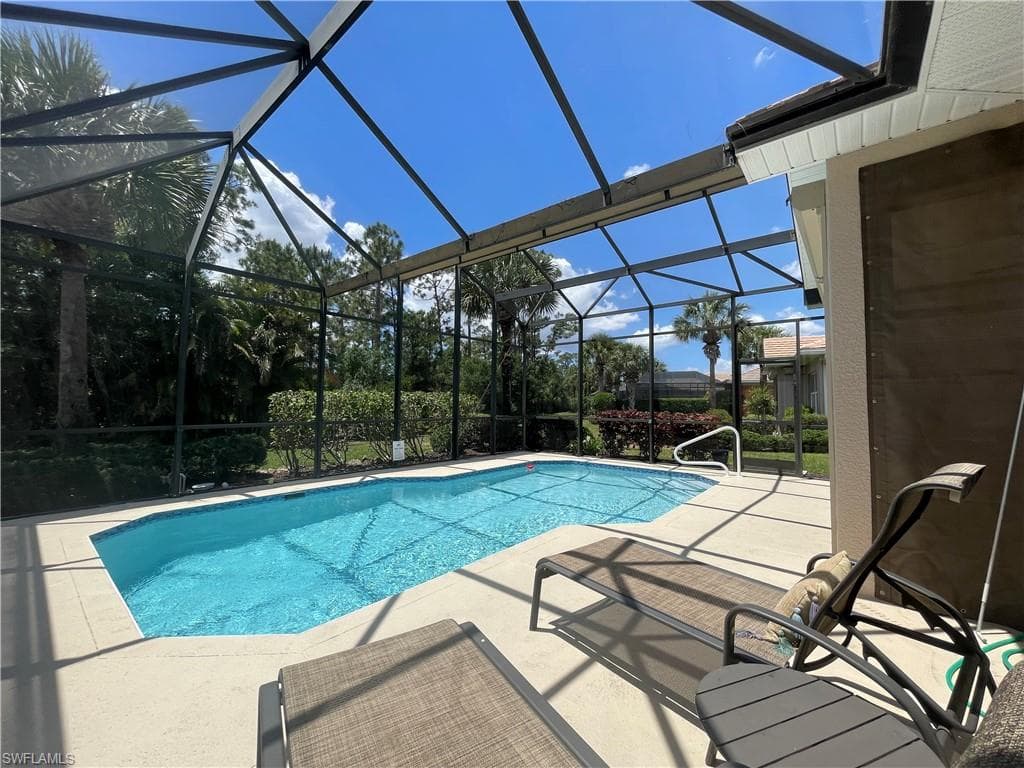 10630 Camarelle CIR-13