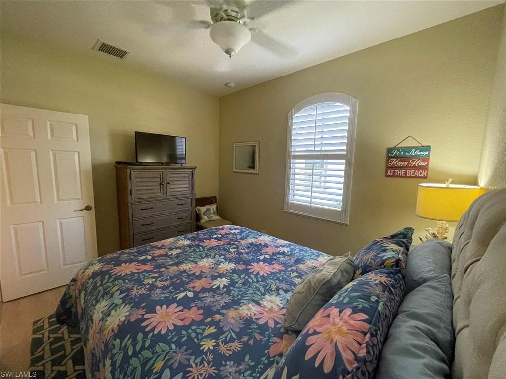 10630 Camarelle CIR-43