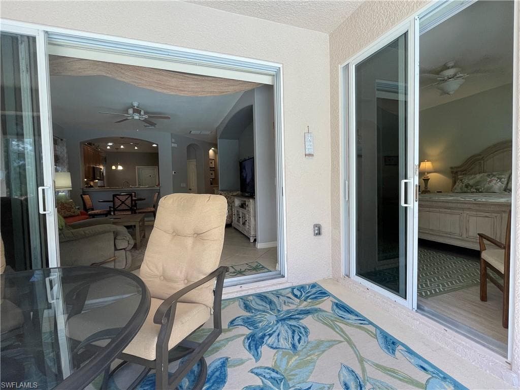 10630 Camarelle CIR-16