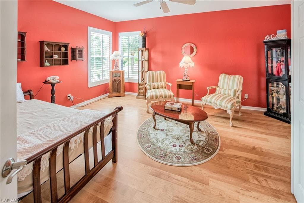 23036 Lone Oak DR-16