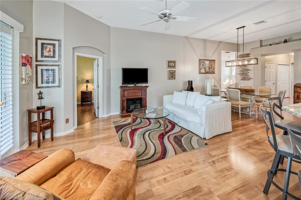 23036 Lone Oak DR-1