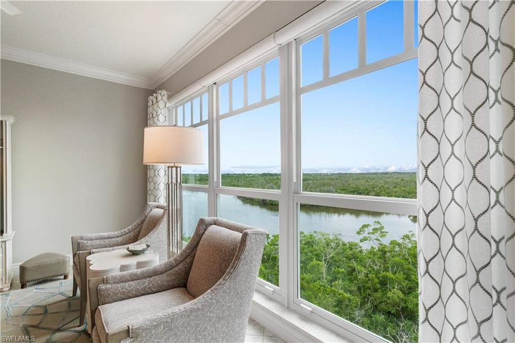 264 Barefoot Beach BLVD 502-2