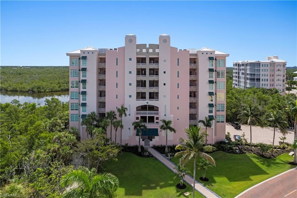 264 Barefoot Beach BLVD 502-3