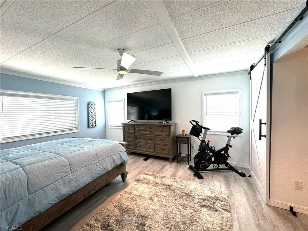 4700 Leilani LN-23