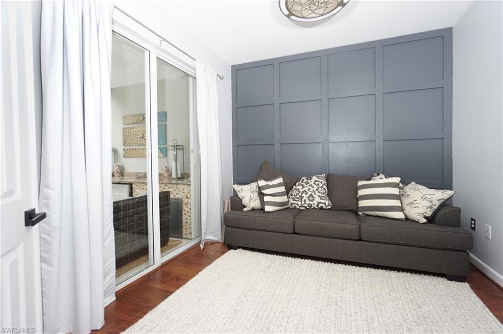 3188 Sundance CIR-16
