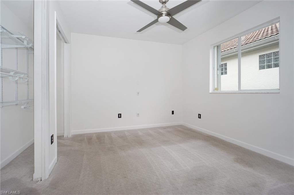 3188 Sundance CIR-28