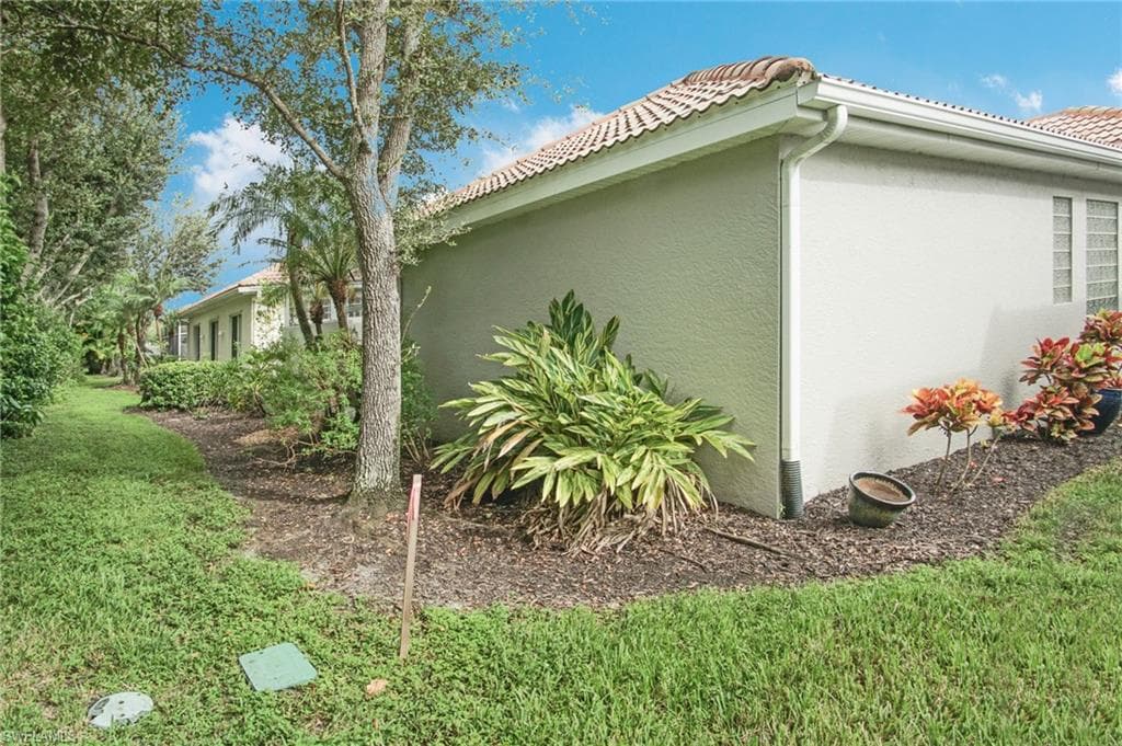 3188 Sundance CIR-30