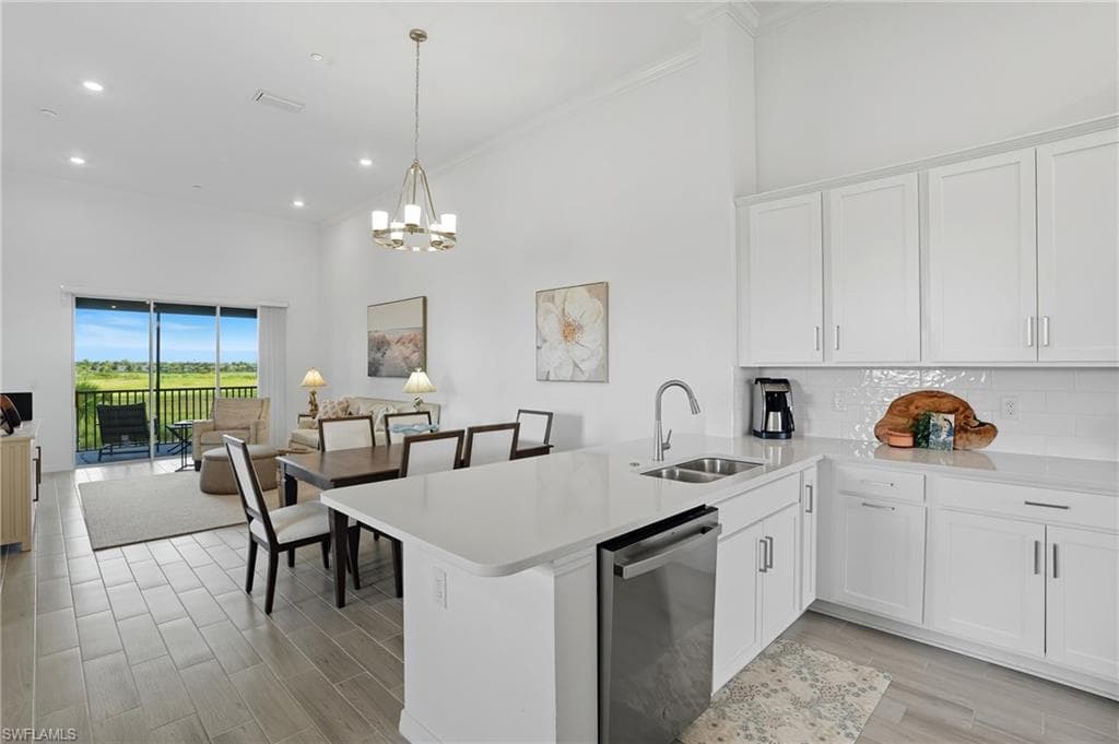 11861 Venetian Lagoon DR-12
