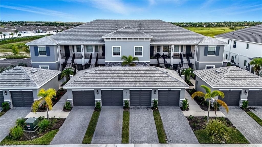 11861 Venetian Lagoon DR-1