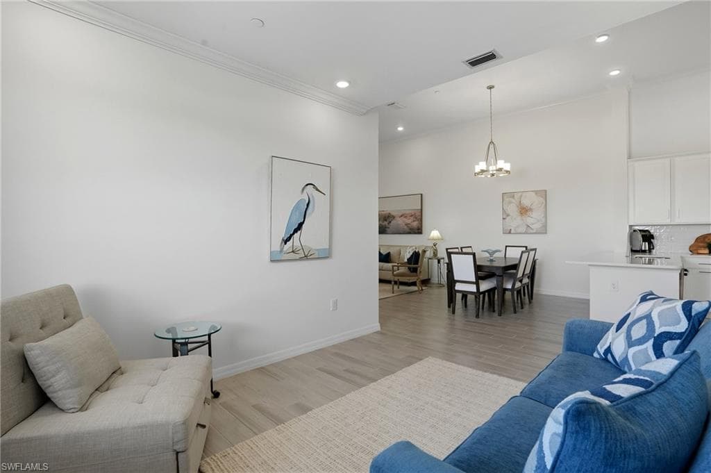 11861 Venetian Lagoon DR-15