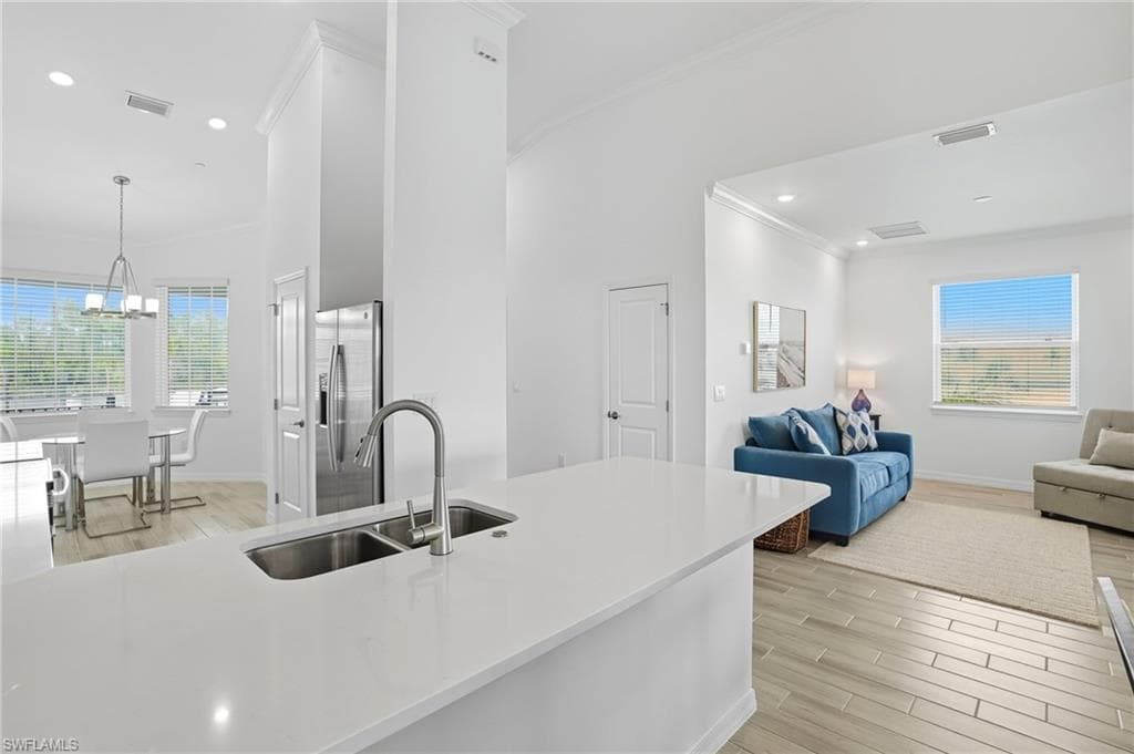 11861 Venetian Lagoon DR-11
