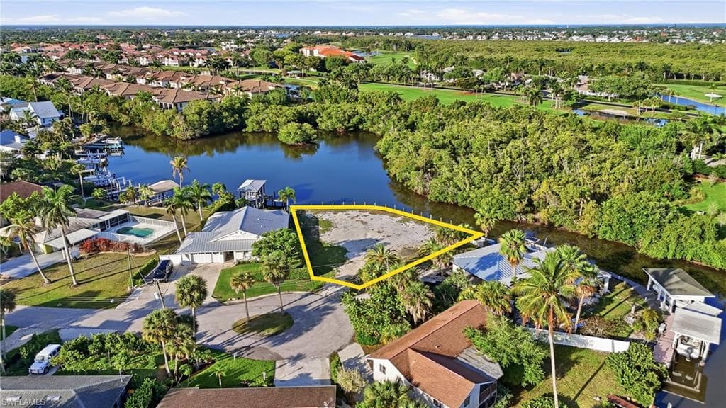 3164 Lakeview DR-7